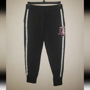 Vs Pink A&M Sweats